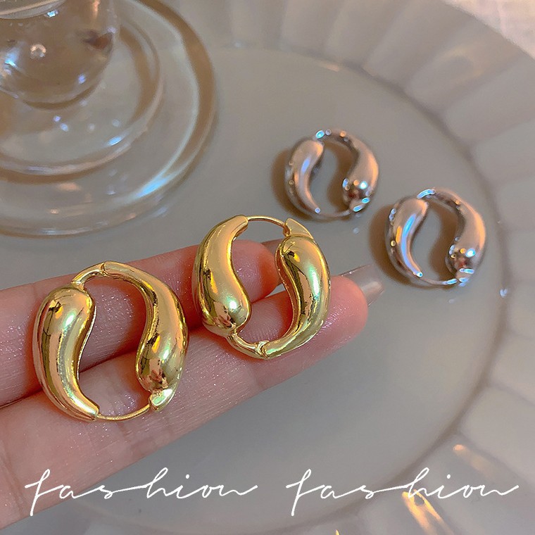 Korean Fashion Gold Color U Ea - огляд і ціна Vintage Fashion Guild