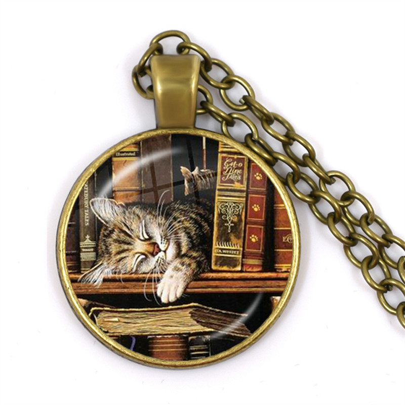Hot Old Book Necklace Vintage  - огляд і ціна Vintage Fashion Library