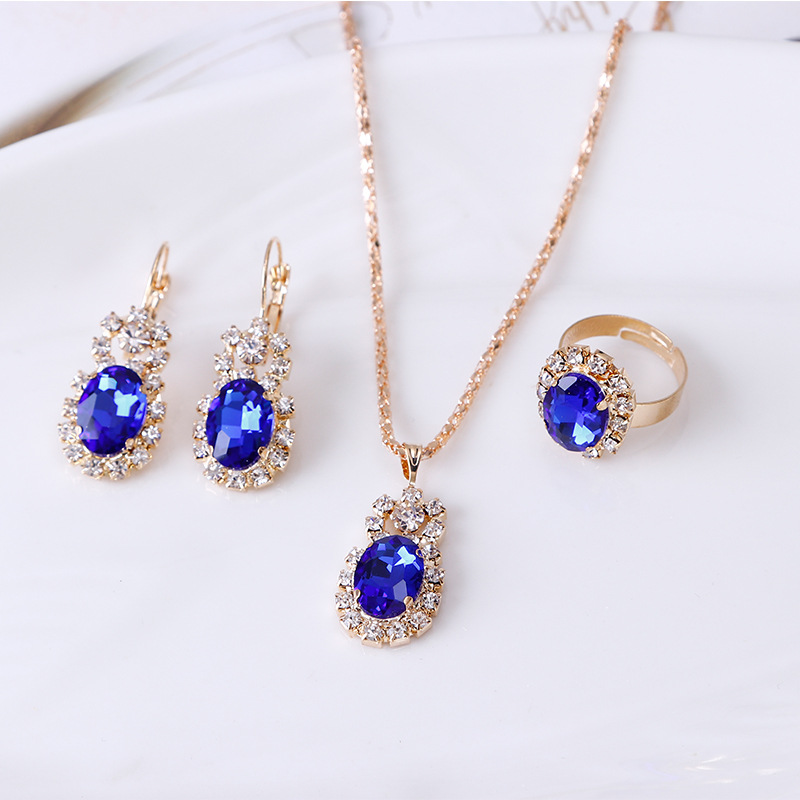 New Style Ornaments Set Fashio - огляд і ціна Vintage Fashion Ornaments