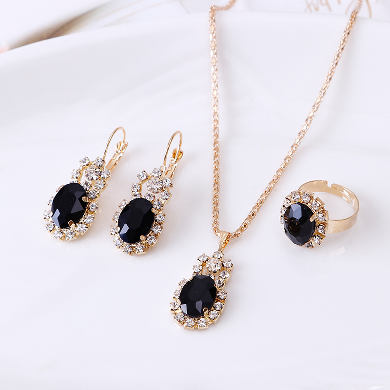 New Style Ornaments Set Fashio - огляд і ціна Vintage Fashion Ornaments