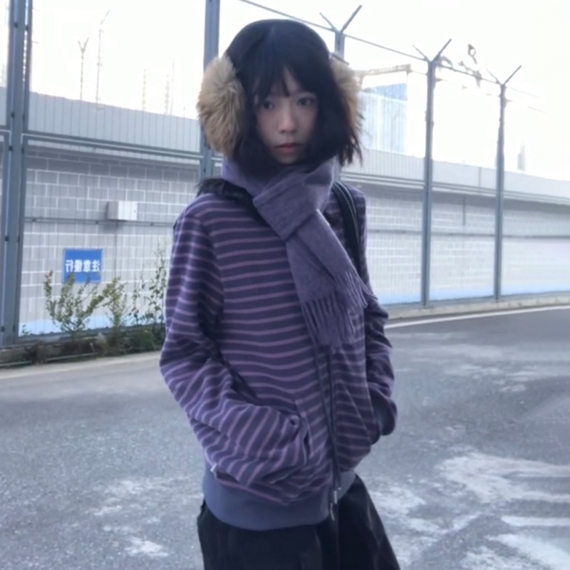 Vintage 2000s Y2K Harajuku Gru - огляд і ціна Turtleneck Knit 90S