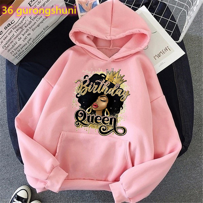 Watercolor Birthday Queen Blac - огляд і ціна Turtleneck Knit 90S