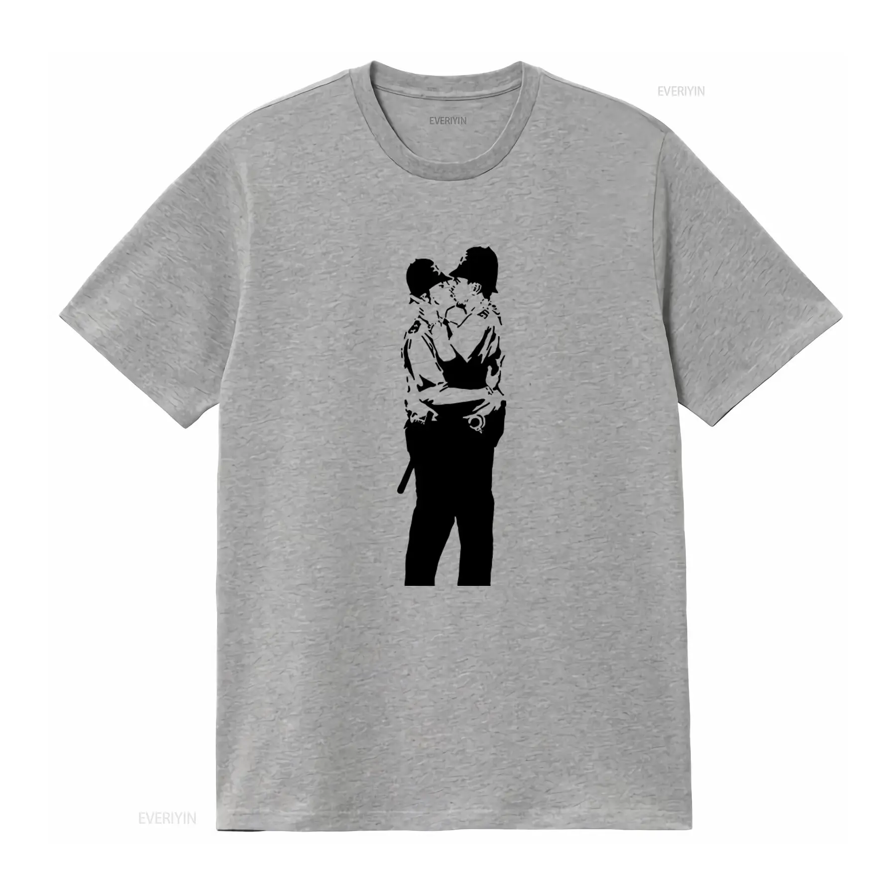 Banksy Kissing Coppers Print M - огляд і ціна Vintage Fashion Knitwear