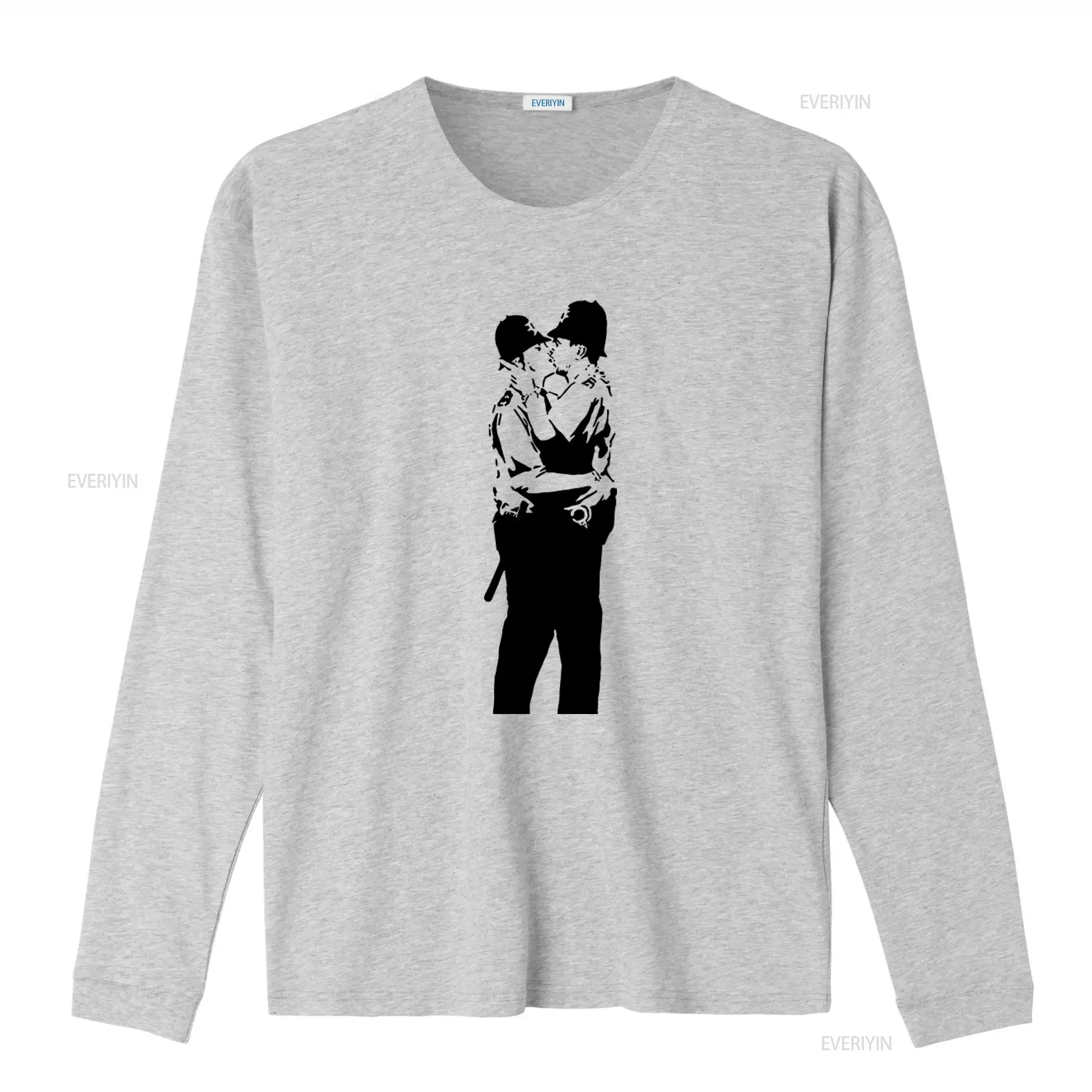 Banksy Kissing Coppers Print M - огляд і ціна Vintage Fashion Knitwear