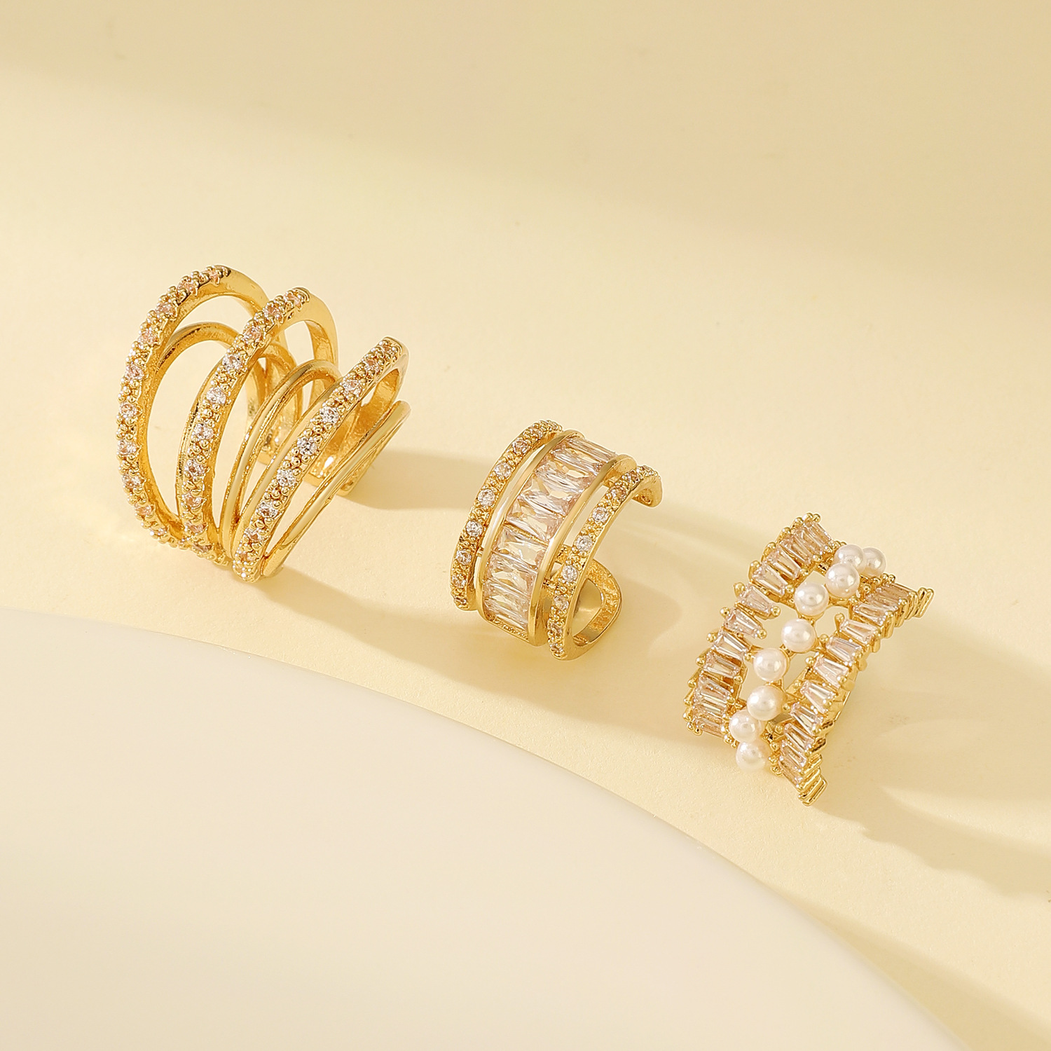 Korean Fashion Zircon Ear Clip - огляд і ціна Vintage Fashion Guild