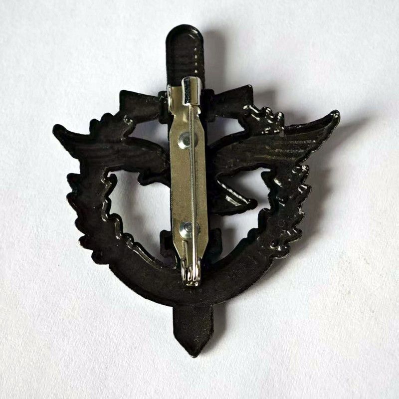 German Prussian Eagle Metal Br - огляд і ціна Vintage Fashion Ornaments