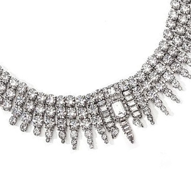 Luxury Rhinestones Geometric M - огляд і ціна Vintage Fashion Queen