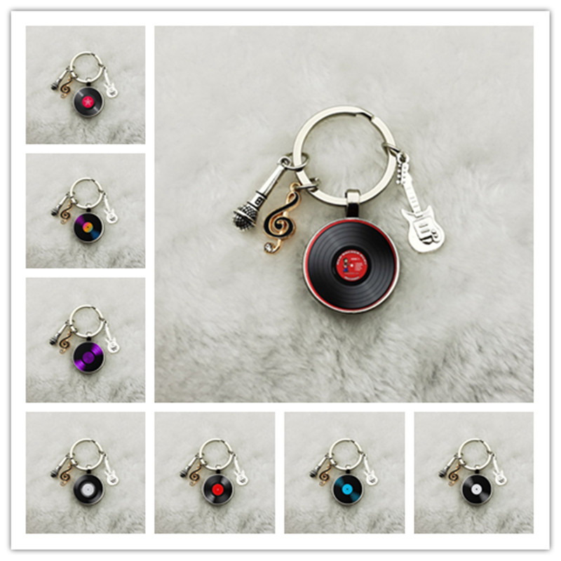 Classic Retro Vinyl Record Key - огляд і ціна Vintage Vibes Fashion