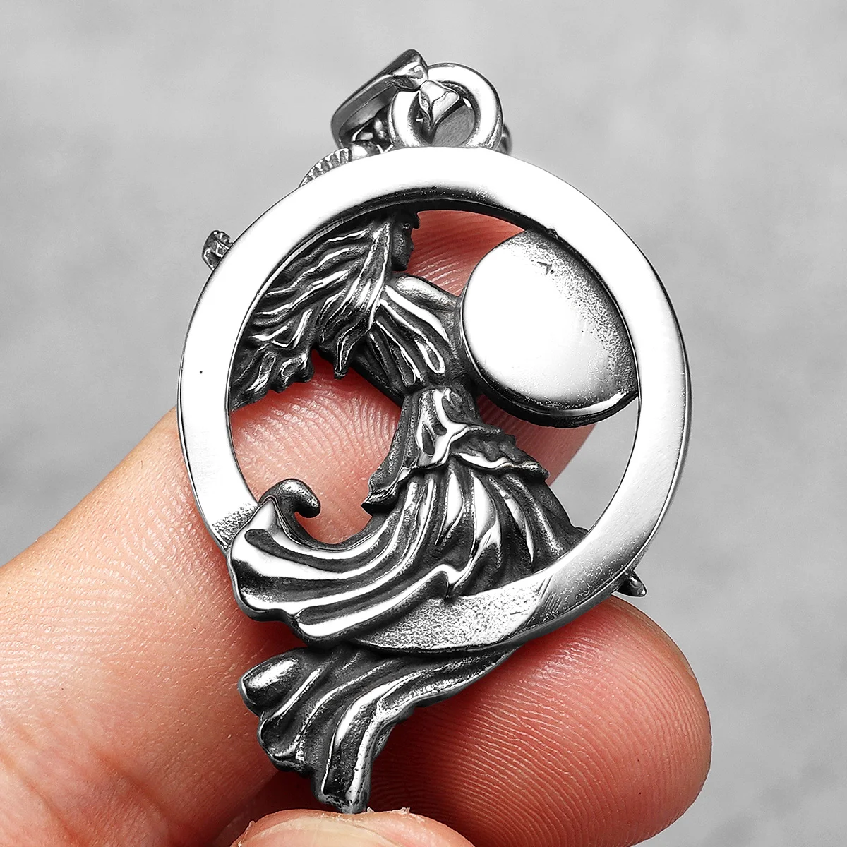Greece Myth Goddess Men Neckla - огляд і ціна Vintage Fashion Newtown