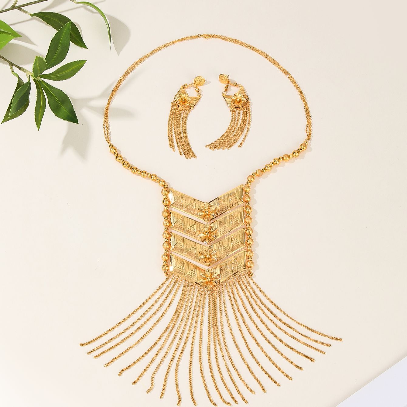 New Dubai 24K Gold Plated Allo - огляд і ціна Vintage Fashion Guild