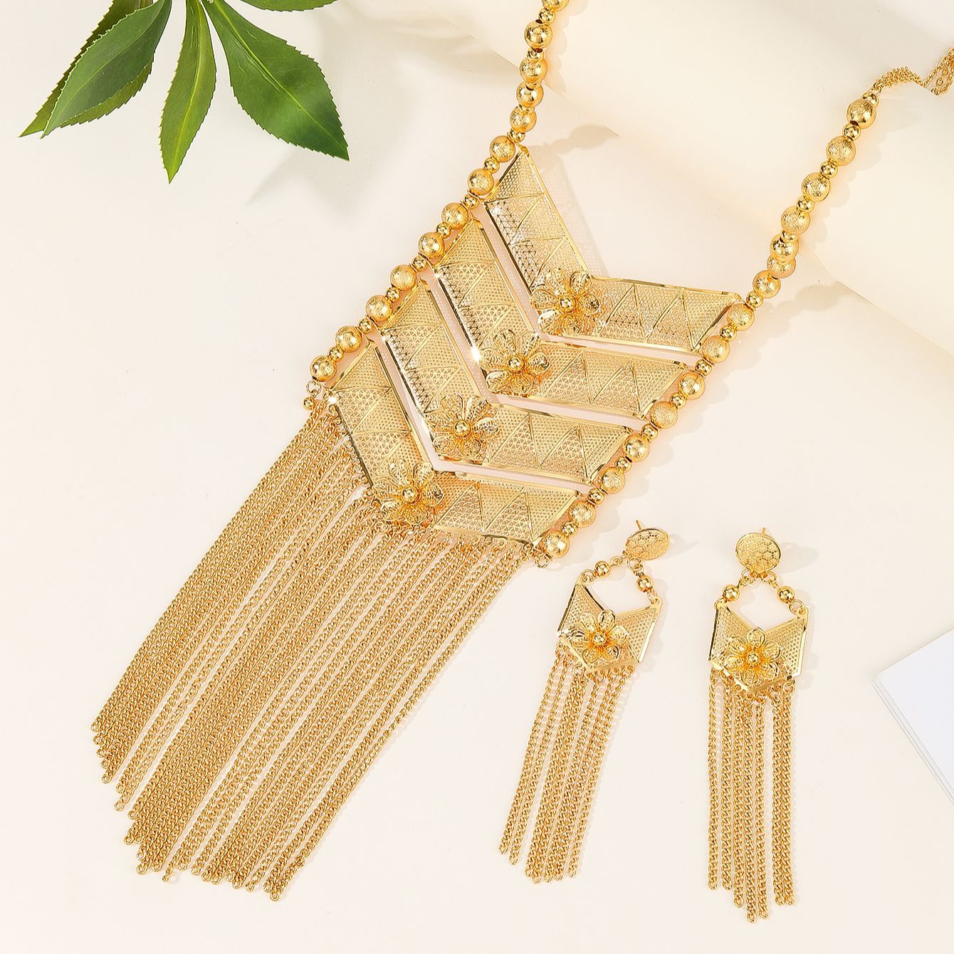 New Dubai 24K Gold Plated Allo - огляд і ціна Vintage Fashion Guild
